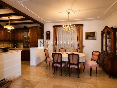 Prodaja, kuća, 191m², Igalo, Herceg Novi - image 6