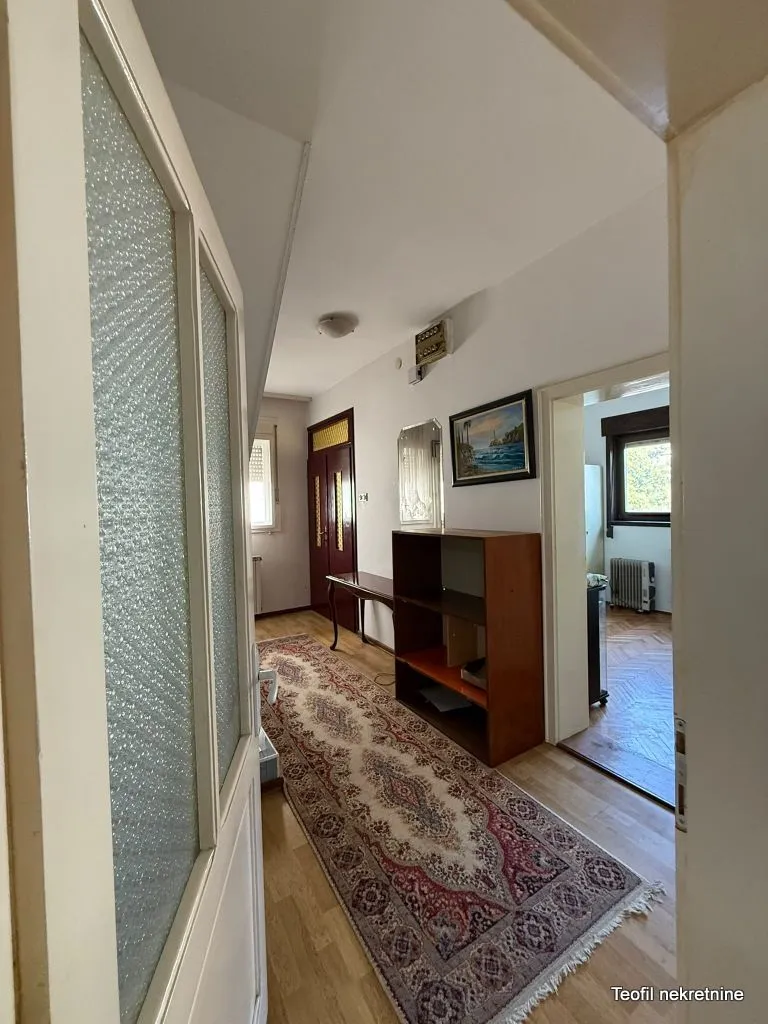 Prodaja, kuća, 200m², Nova Pazova, Stara Pazova
