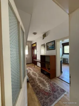Prodaja, kuća, 200m², Nova Pazova, Stara Pazova - image 16