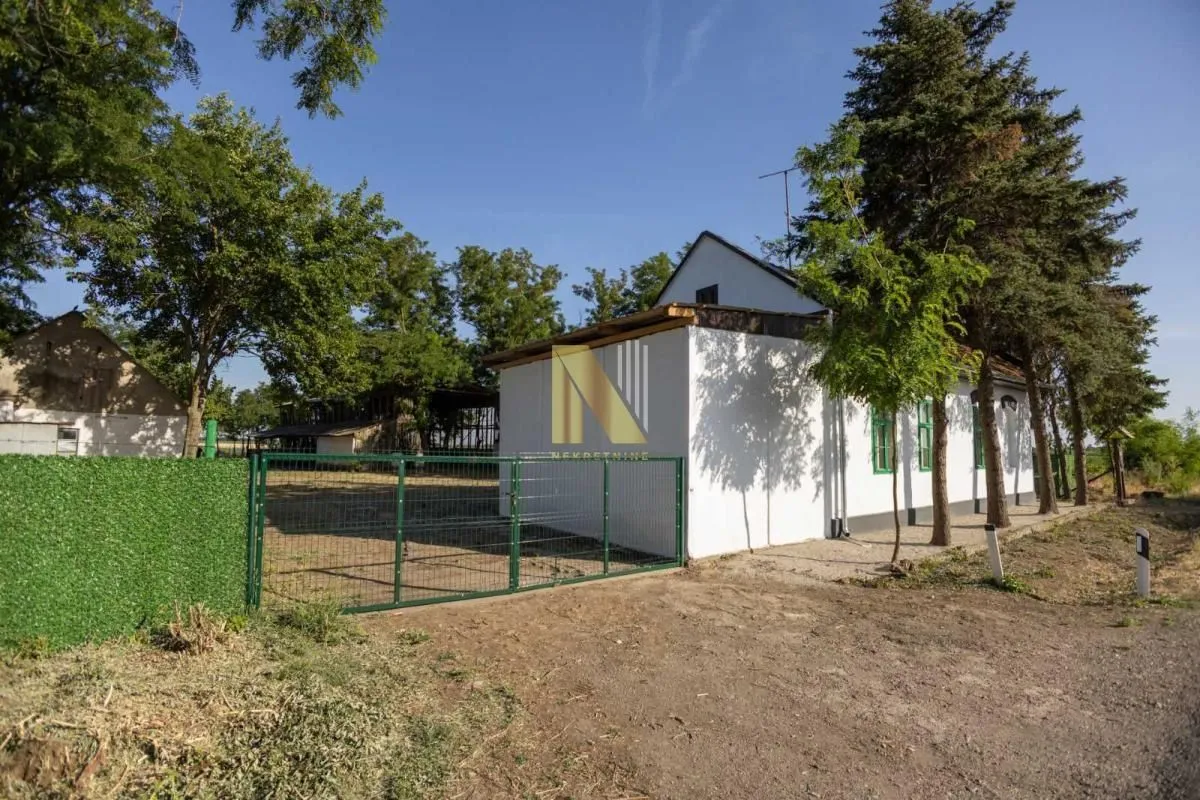 Prodaja, kuća, 275m², Srbobran, Novi Sad