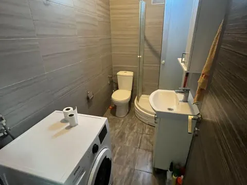 Prodaja, jednosoban stan, 33m², Zlatica, Podgorica - image 4