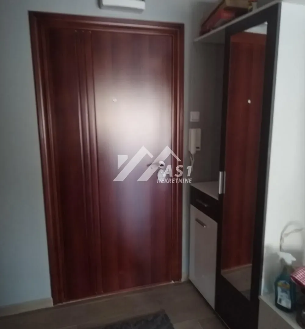 Prodaja, jednosoban stan, 38m², Klisa, Novi Sad Sve Podlokacije
