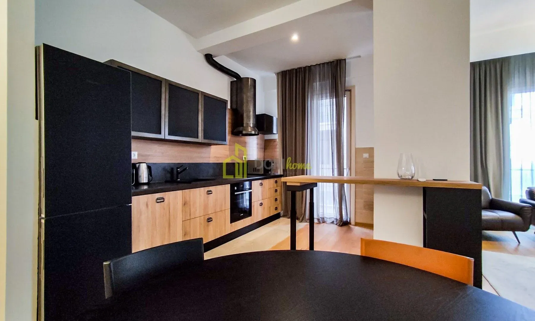 Prodaja, dvosoban stan, 127m², Kruševac, Podgorica
