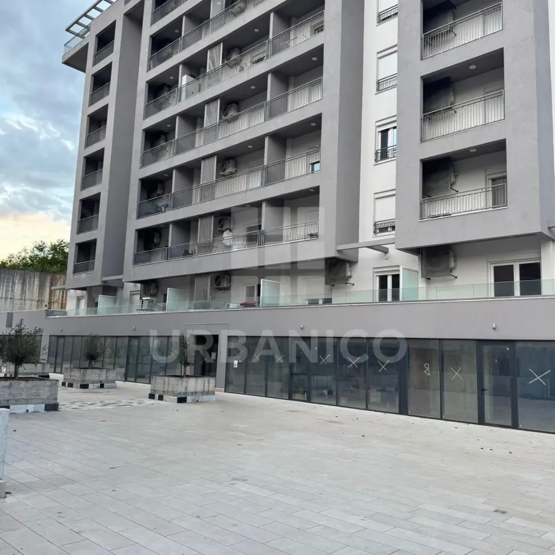 Prodaja, garsonjera, 52m², Vezirov Most, Podgorica