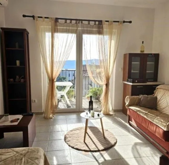 Prodaja, jednosoban stan, 46m², Kalimanj, Tivat