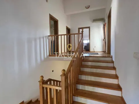 Rent, apartment, 300m², Gorica C, Podgorica - image 14