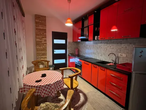 Izdavanje, jednosoban stan, 70m², Zabjelo, Podgorica - image 10