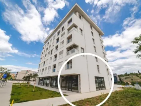 Sale, office space, 190m², Podgorica, Crna Gora - image 2