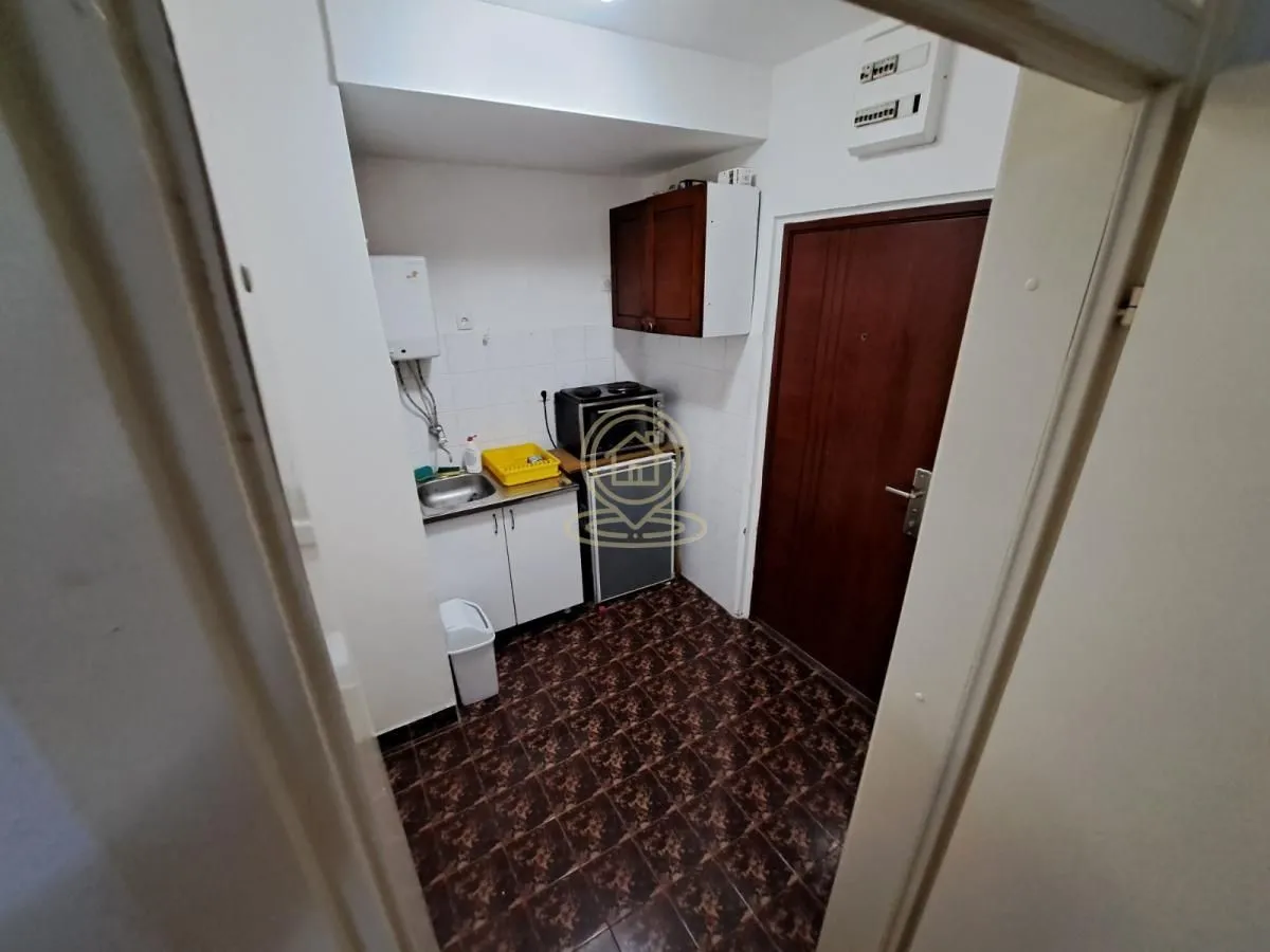 Izdavanje, jednosoban stan, 20m², Podbara, Novi Sad Sve Podlokacije