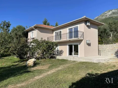 Rent, two bedroom apartment, 74m², Sutvara, Kotor - image 4