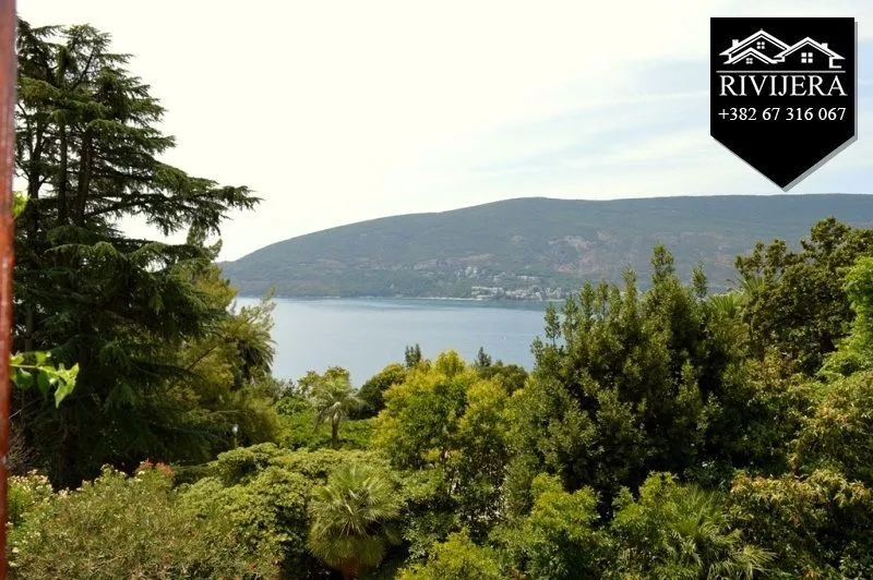 Prodaja, četvorosoban stan, 177m², Centar, Herceg Novi