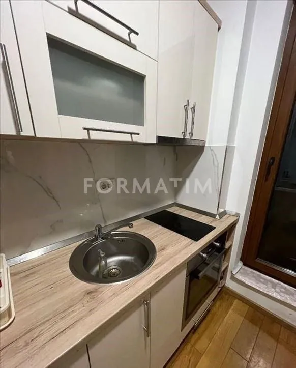 Izdavanje, dvosoban stan, 37m², Bulbulder, Zvezdara Sve Podlokacije