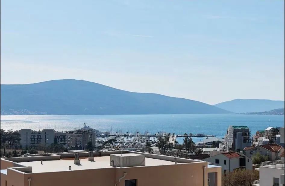Prodaja, dvosoban stan, 71m², Mažina, Tivat