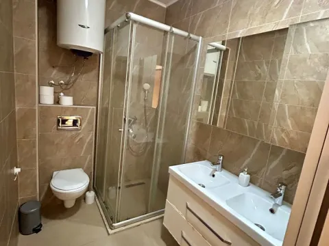 Rent, two bedroom apartment, 60m², Blok 9, Podgorica - image 11