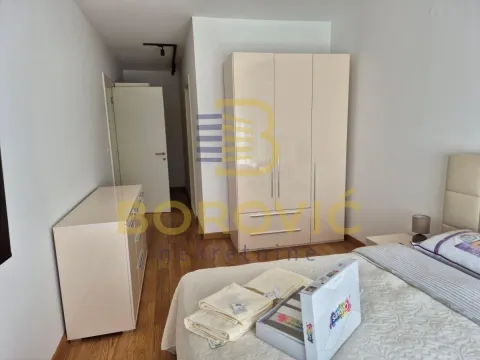 Izdavanje, četvorosoban stan, 105m², Novi Beograd Sve Podlokacije, Beograd - image 5