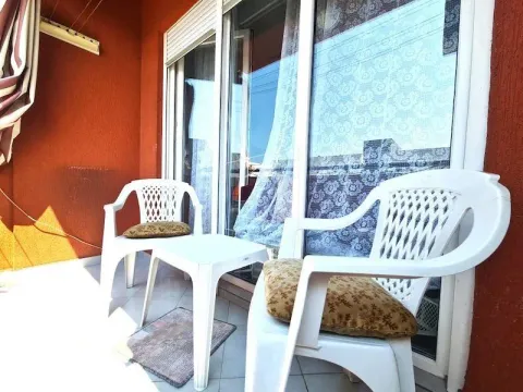 Rent, studio apartment, 30m², Tuški Put, Podgorica - image 5
