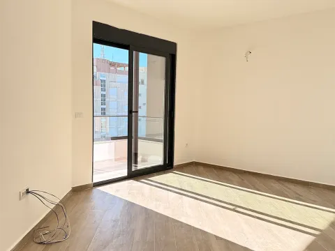 Sale, one bedroom apartment, 51m², Pinješ, Ulcinj - image 4