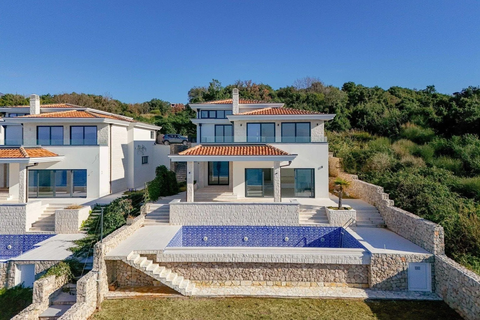 Sale, house, 370m², Utjeha, Bar