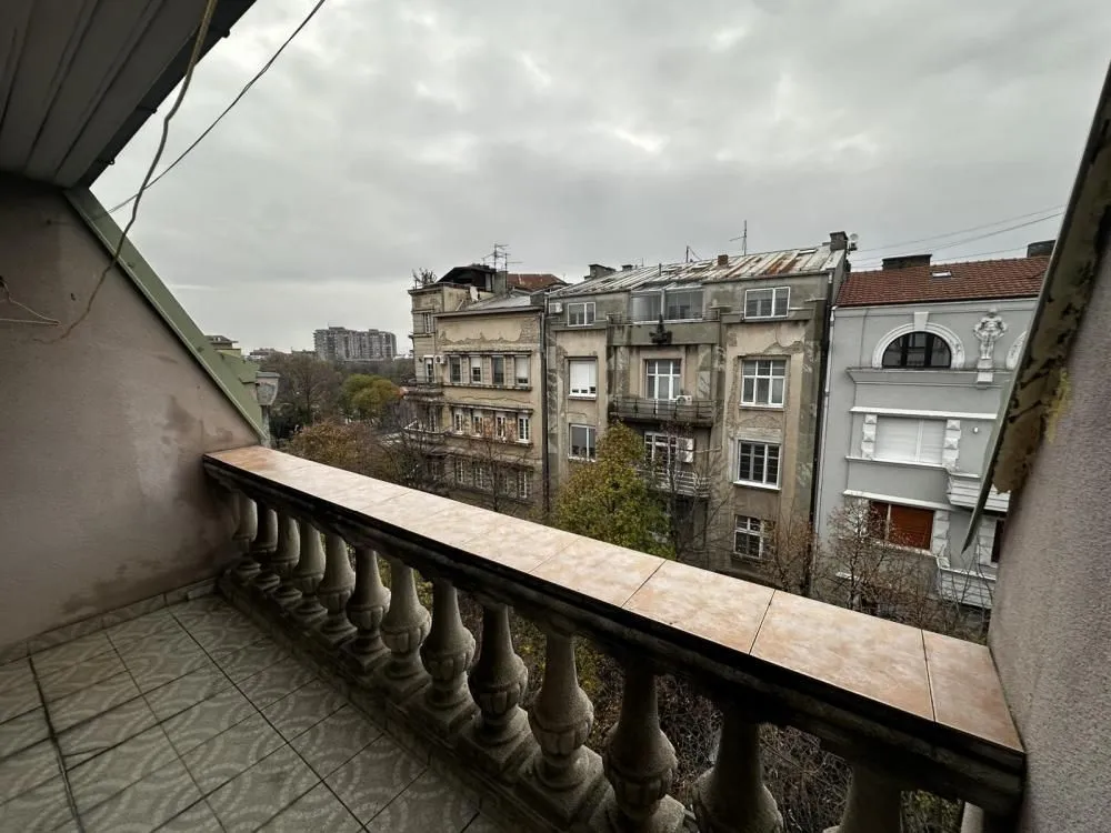 Sale, four bedroom apartment, 110m², Stari Grad, Beograd