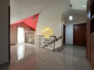 Prodaja, kuća, 356m², Tološi, Podgorica - image 6