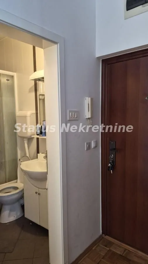 Prodaja, jednosoban stan, 40m², Liman 2, Novi Sad Sve Podlokacije
