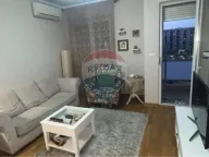 Izdavanje, jednosoban stan, 42m², City Kvart, Podgorica - image 1