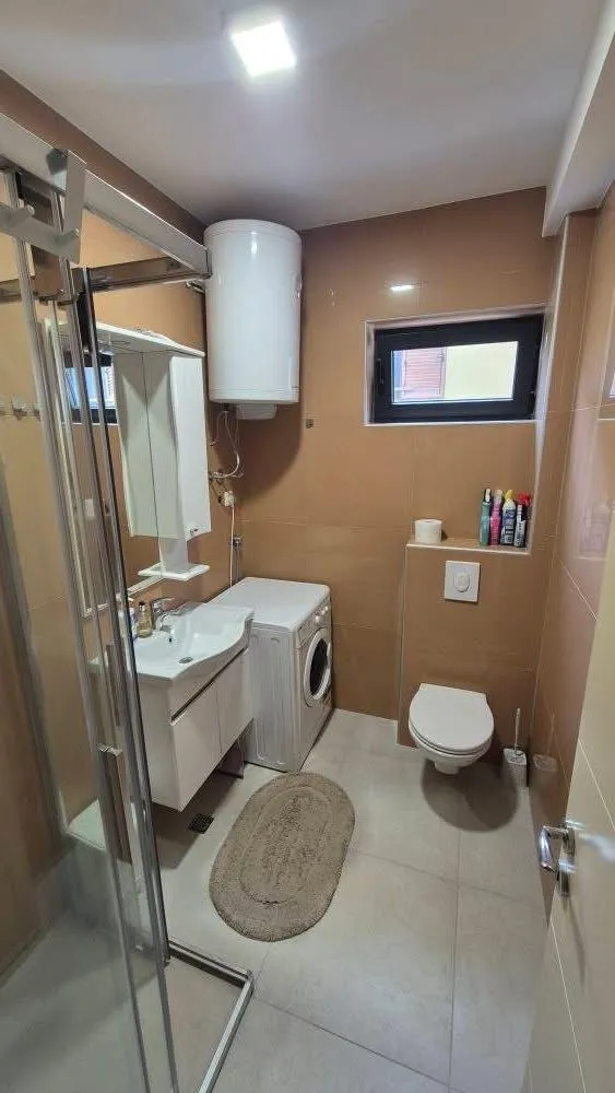 Rent, one bedroom apartment, 45m², Tivat, Crna Gora