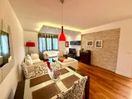 Izdavanje, dvosoban stan, 84m², Preko Morače, Podgorica - image 1