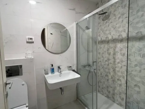 Prodaja, jednosoban stan, 49m², Central Point, Podgorica - image 9