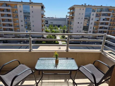 Izdavanje, jednosoban stan, 53m², City Kvart, Podgorica - image 3