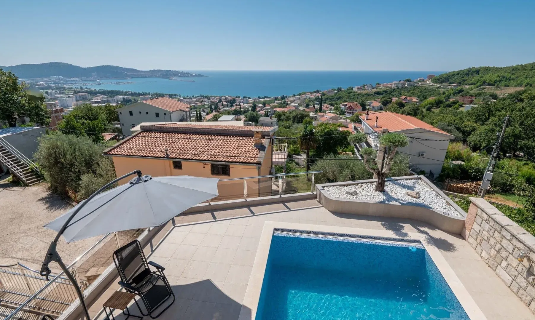 Sale, house, 500m², Šušanj, Bar