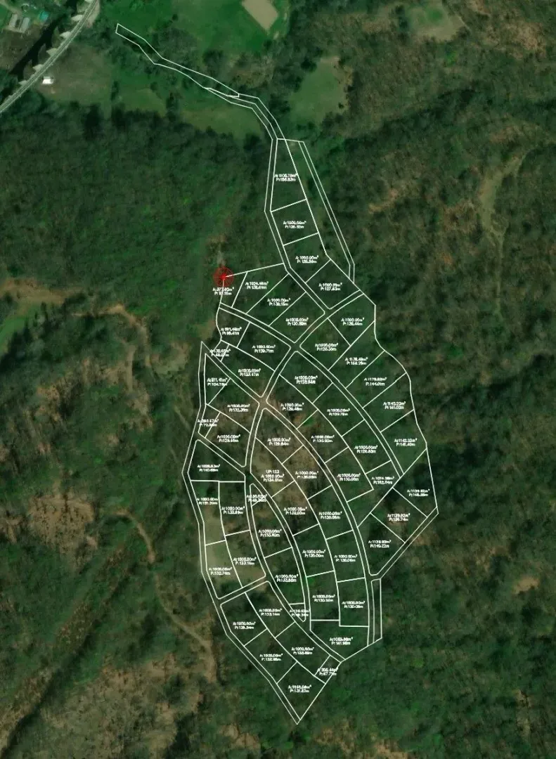 Satelitski snimak sa ucrtanim parcelama zemljišta.