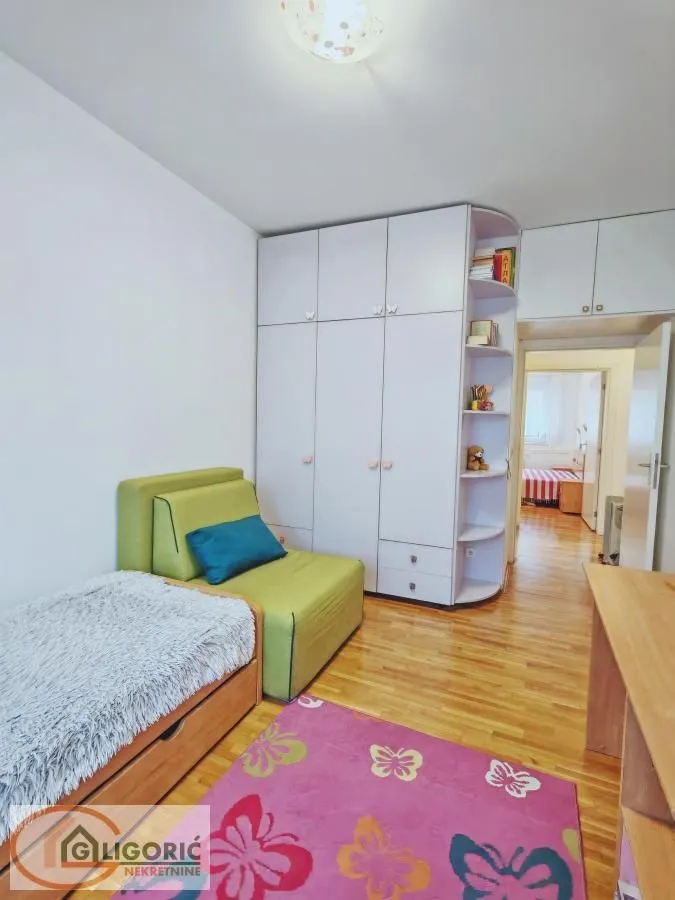 Rent, three bedroom apartment, 85m², Zvezdara Sve Podlokacije, Beograd