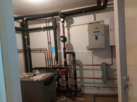 Izdavanje, kuća, 300m², Savski Venac, Beograd - image 34