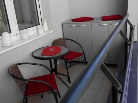 Izdavanje, jednosoban stan, 33m², Novi Sad, Srbija - image 11