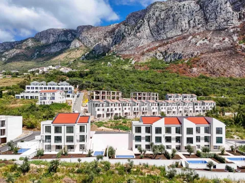 Prodaja, kuća, 195m², Reževići, Budva - image 1