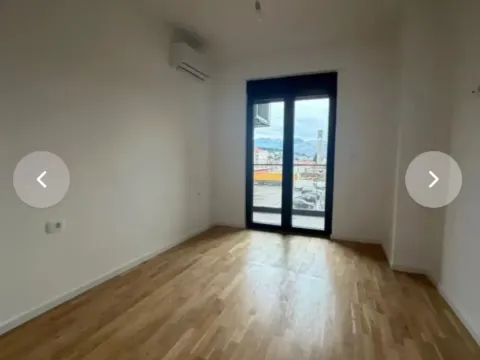 Rent, apartment, 83m², Podgorica, Crna Gora - image 7