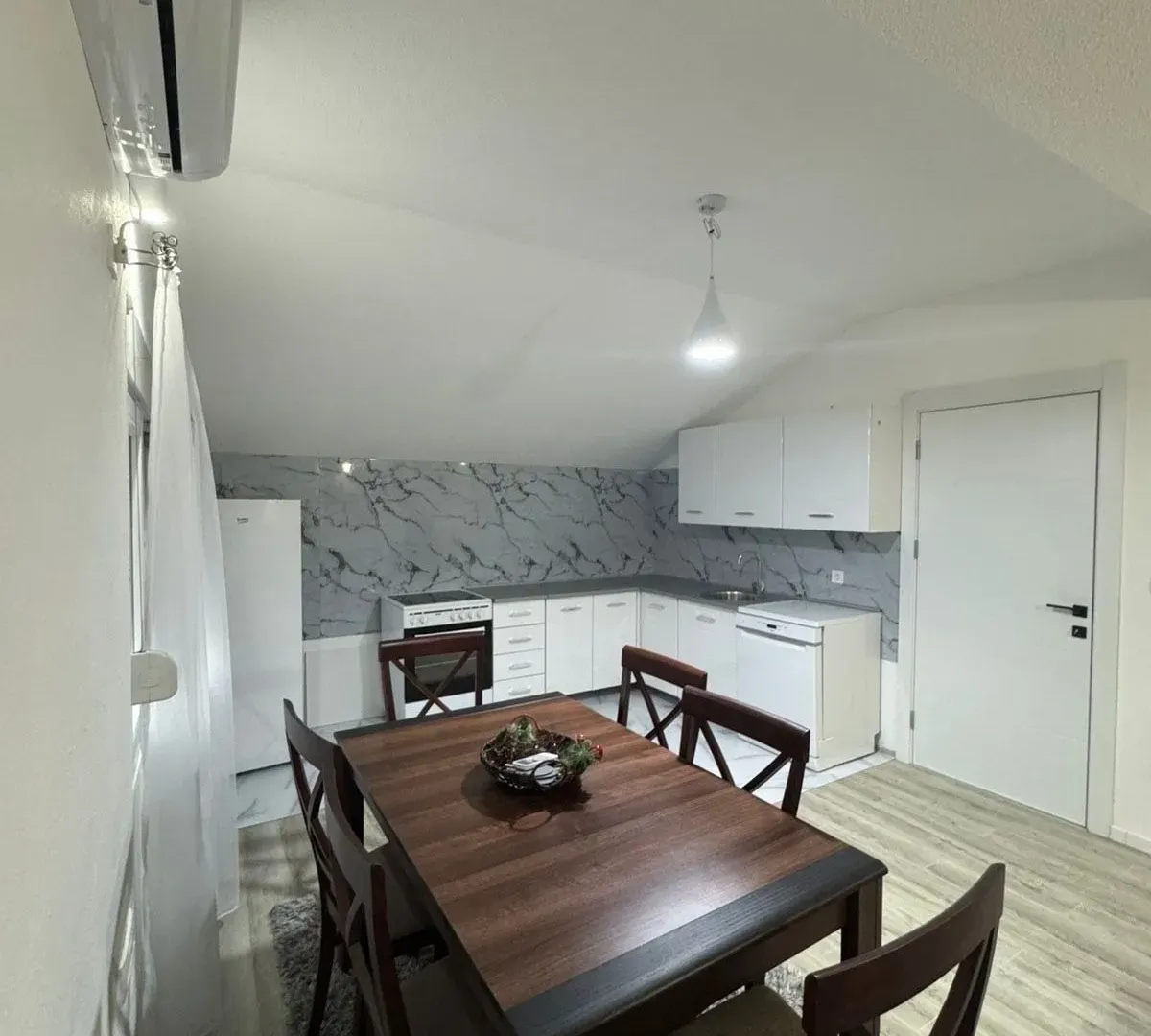 Rent, two bedroom apartment, 65m², Donja Gorica, Podgorica