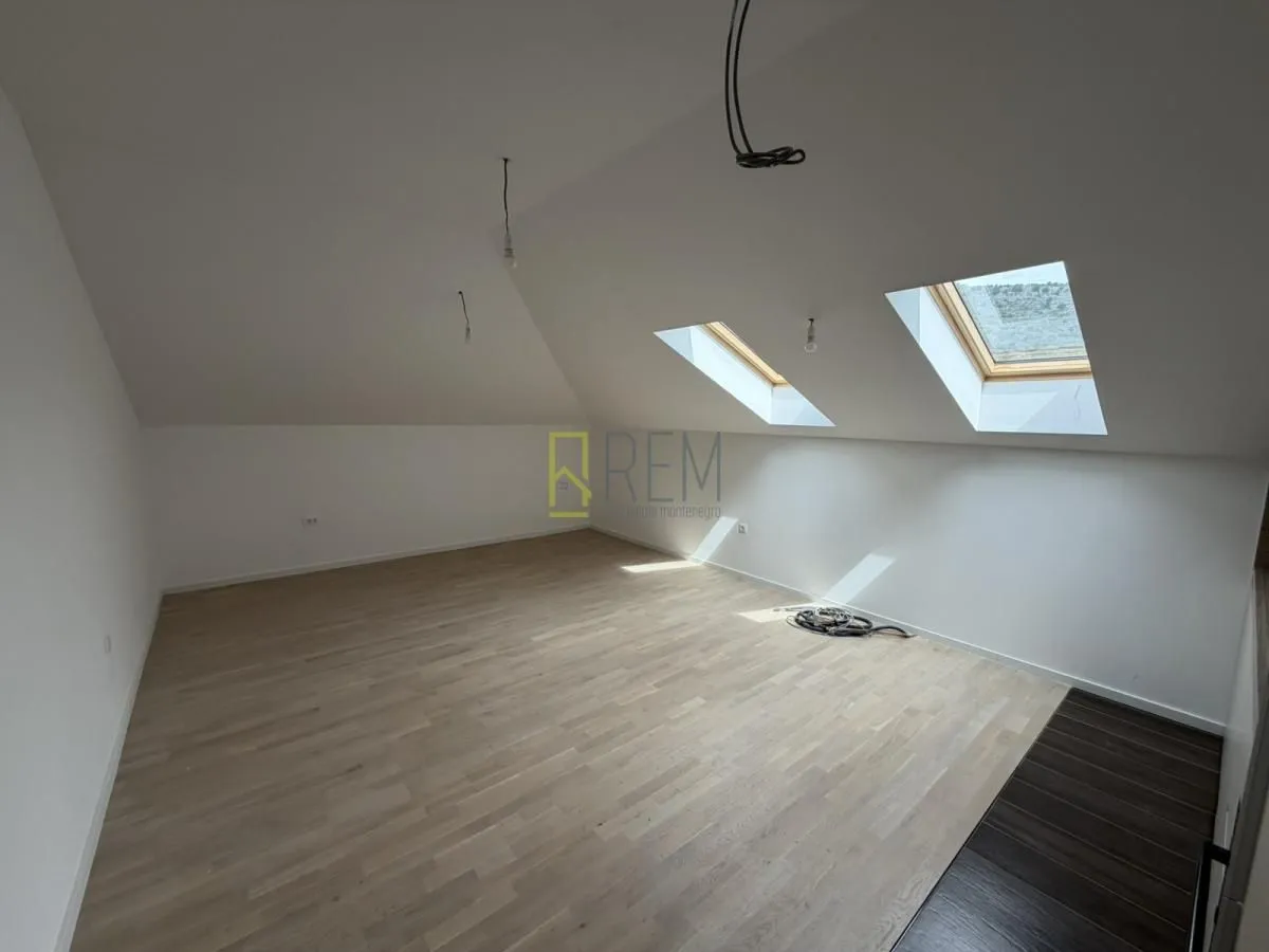 Prodaja, jednosoban stan, 50m², Tološi, Podgorica