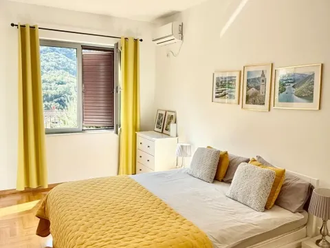 Sale, one bedroom apartment, 58m², Morinj, Kotor - image 4