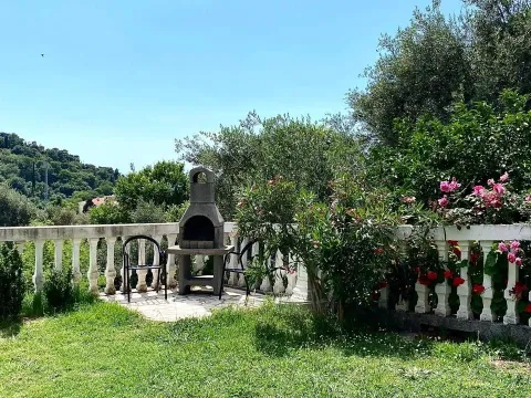 Sale, one bedroom apartment, 51m², Petrovac, Budva - image 3