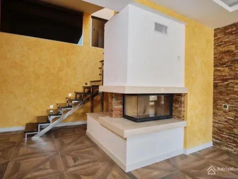 Prodaja, četvorosoban stan, 350m², Rafailovići, Budva - image 7