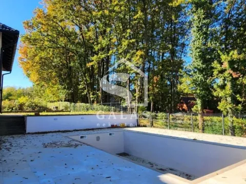 Prodaja, kuća, 223m², Vrčin, Grocka - image 25