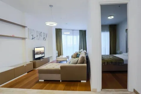 Rent, one bedroom apartment, 77m², Tre Canne, Budva - image 4