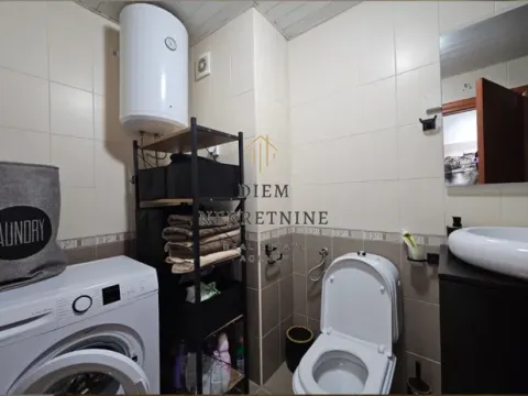 Sale, two bedroom apartment, 76m², Centar, Bar - image 3