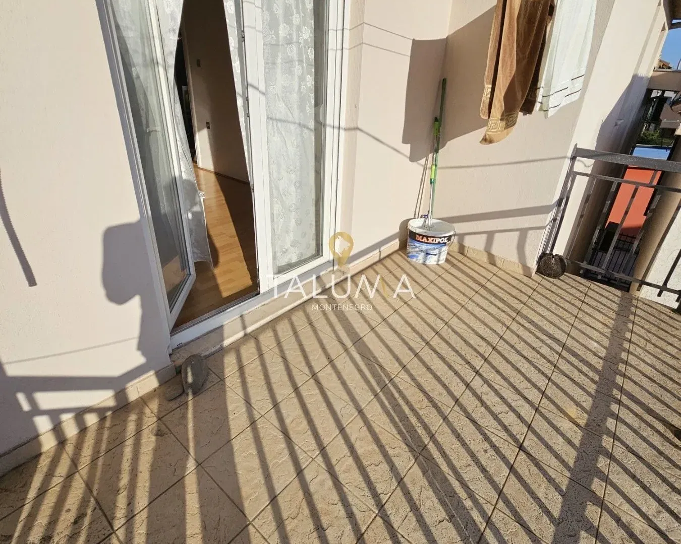 Izdavanje, trosoban stan, 130m², Gornja Gorica, Podgorica