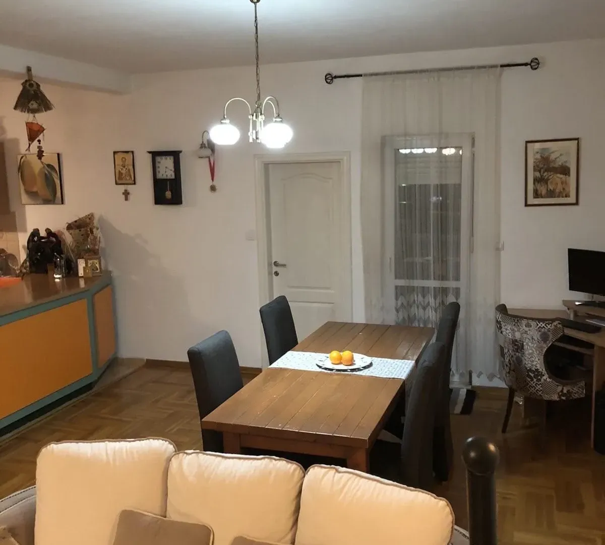 Rent, house, 350m², Donji Kokoti, Podgorica
