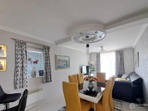 Prodaja, kuća, 205m², Baošići, Herceg Novi - image 2