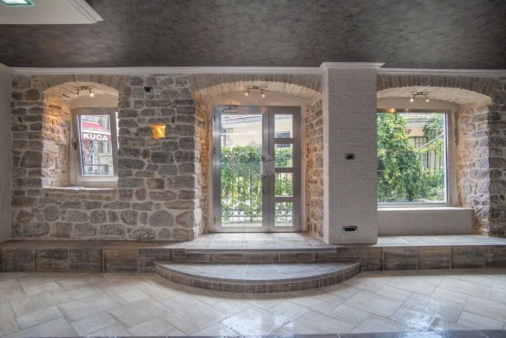 Sale, office space, 102m², Herceg Novi, Crna Gora