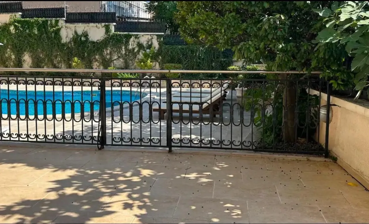 Rent, three bedroom apartment, 120m², Dobrota, Kotor